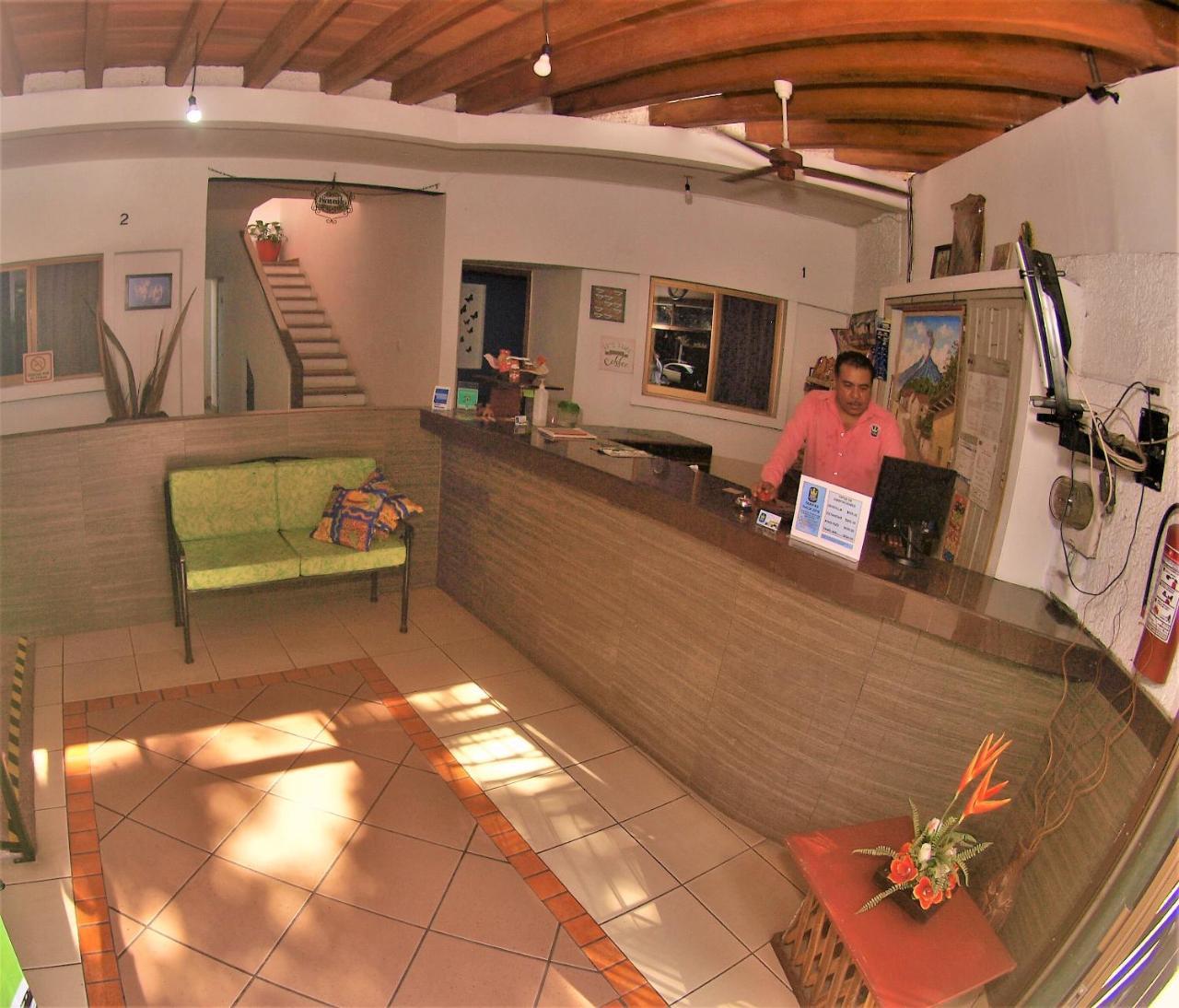 Hotel Hospedajes Del Rey โคลิมา ภายนอก รูปภาพ